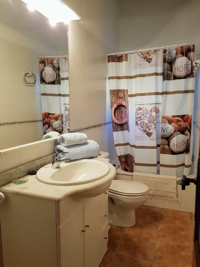 Apartamento Peratallada Girona Bagian luar foto