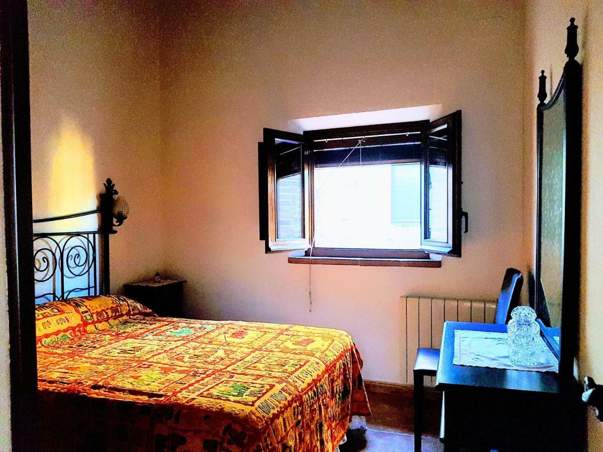 Apartamento Peratallada Girona Bagian luar foto