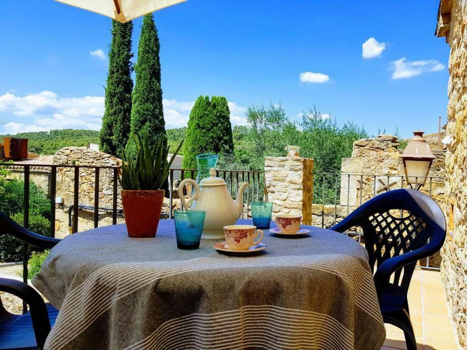 Apartamento Peratallada Girona Bagian luar foto